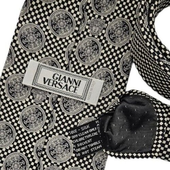 Gianni Versace 1990s Medusa Head Black Silk Jacquard Men GIANNI VERSACE Black/White Geometric Monogram Medusa Silk Tie ITALY 57\